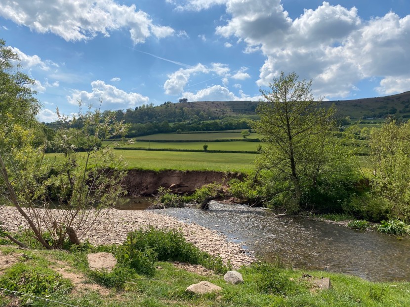 Bright day on the Monnow